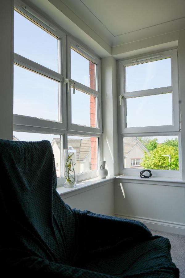 Modern Apartment Ayr Town Centre Prestwick Exterior foto